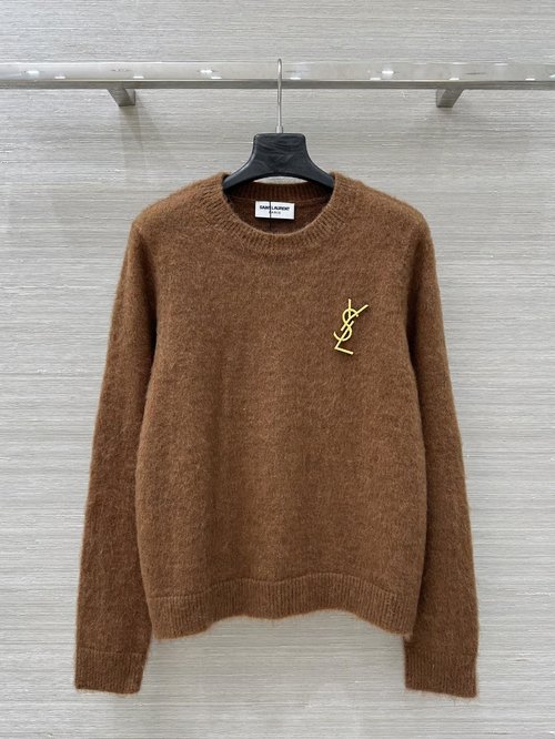 Yves Saint Laurent Classic Fuzzy Mohair Top with Brooch for a Versatile Appearance