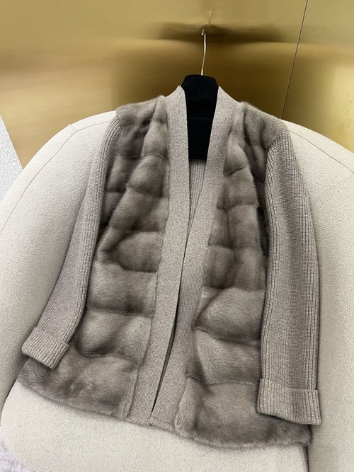 Loro Piana Mid - Length Lounge Kaftan with Cashmere, Wool and Mink Trim