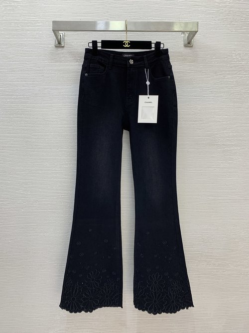 Chanel Stylish Stretch Denim Jeans with Embroidered Flowers and Rhinestones
