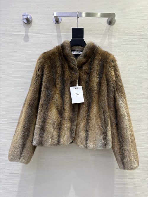 Dior North American Mink Fur with Natural Luxury and Tailored Craft