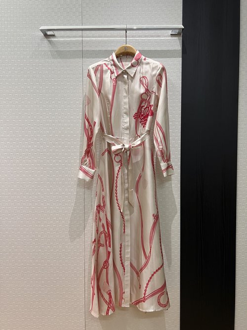 Hermes Sophisticated Printed Silk Dress with Waist Belt