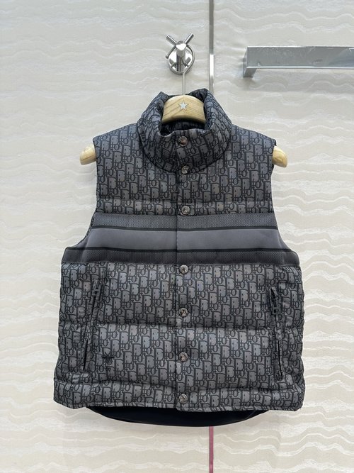 Dior Exclusive Original H-Shape Down Puffer Vest for Slimming