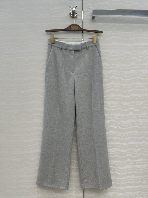 Loro Piana Exclusive Wool Straight-Leg Trousers - Luxurious and Slimming Fit