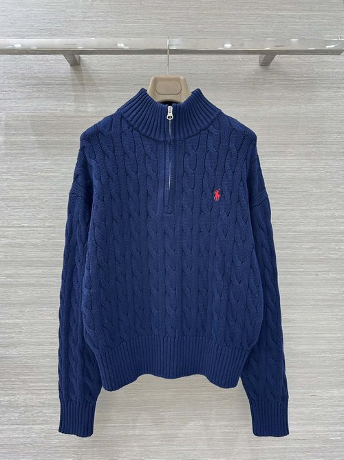 Polo Ralph Lauren Exclusive College-style Knitted Half-zippered Collared Top with Knight Embroidery