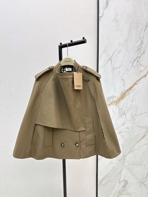 Burberry Popular Cloak - style Trench Coat with Distinctive Design