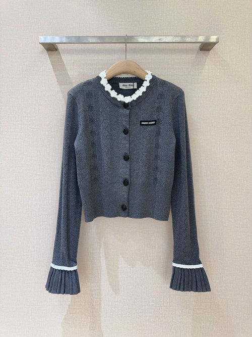 Miu Miu Retro-Sweet Knit Cardigan Blend