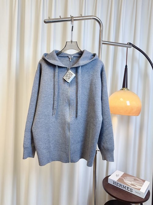 Loewe Zippered Wool Top with Embroidered Back Logo, Soft and Stylish