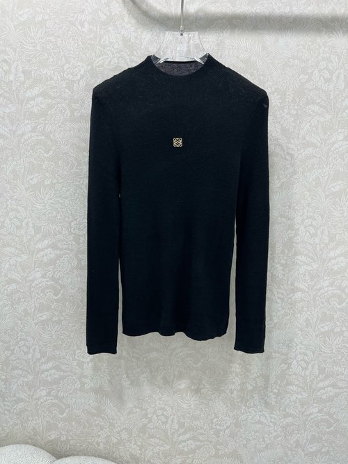 Loewe Wool Base Layer Top with Logo Metal Decoration and Soft Fabric