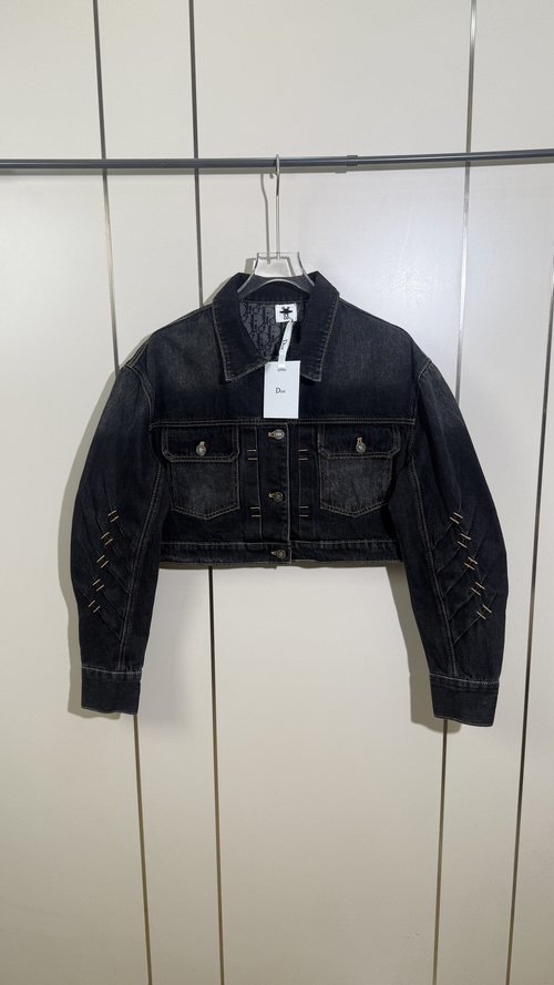 Dior New Design Outfit in Various Sizes