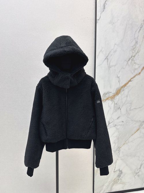 Loewe Cozy Detachable-Hat Furry Jacket, Classic Casual Style