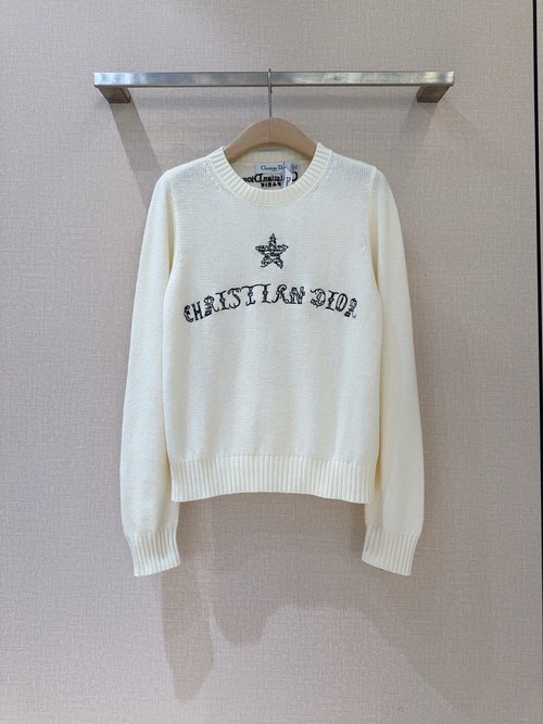 Dior Round-Neck Knitted Sweater with Ribbed Details, Warm