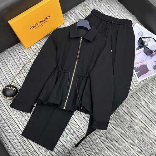 Louis Vuitton Recommended New Lapel Zip-up Jacket with Straight-leg Pants in Airy Fabric