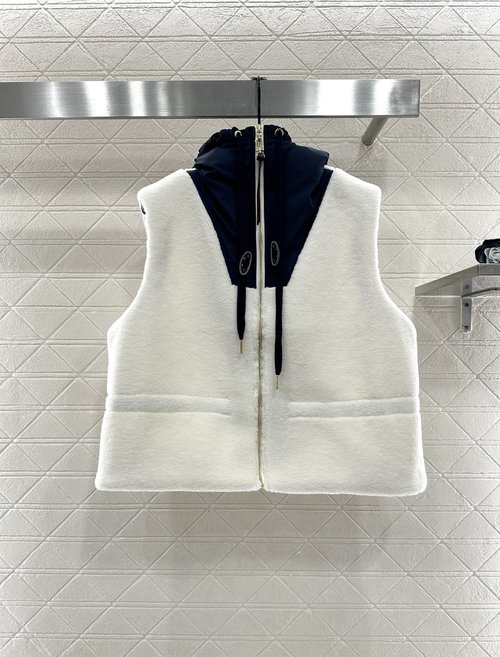 Louis Vuitton Teddy Fur and Nylon Spliced Zip - up Vest with Four - leaf Clover Jacquard