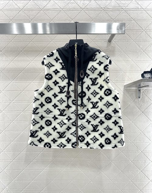 Louis Vuitton Custom Teddy Lamb Cashmere Hooded Vest with Elegant Details