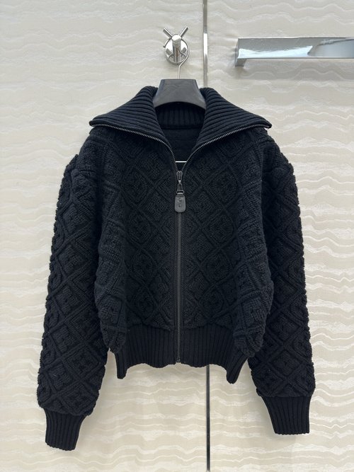 Louis Vuitton Exclusive Ski Series Luxury Monogram Cashmere Jacket