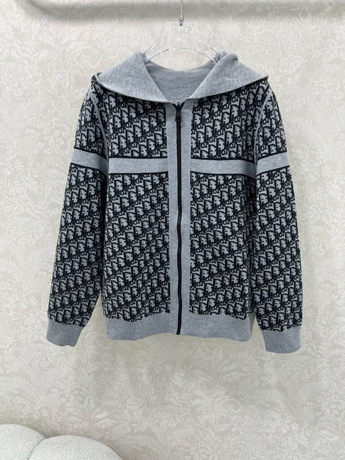 Dior Double-sided Cashmere Coat with Luxury Logo, Streamlined Design