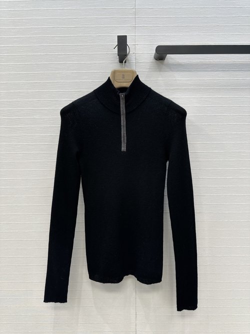 Brunello Cucinelli Simple Luxury Style Cashmere Knit Base Layer with Half-Zip Collar