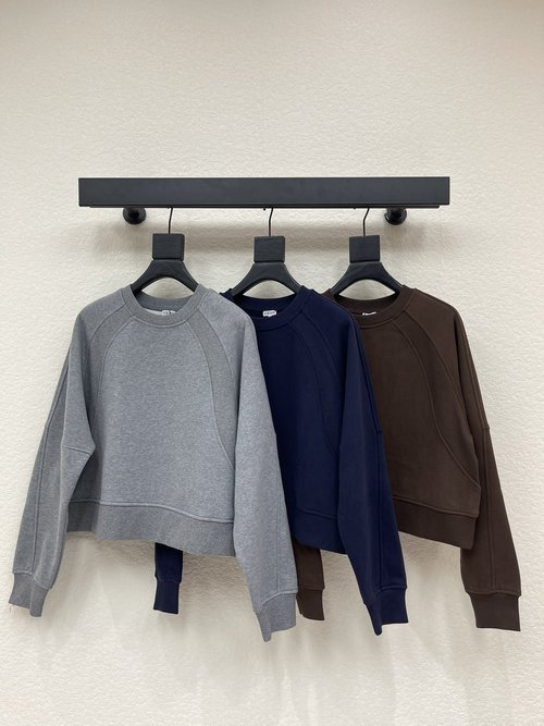 Loewe Customized Fleece Hoodie with 3D Labels for Everyday Wear