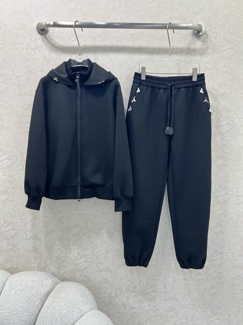 Louis Vuitton Hooded Jacket and Cuffed Pants Set with Metal Decor for Elegant Look