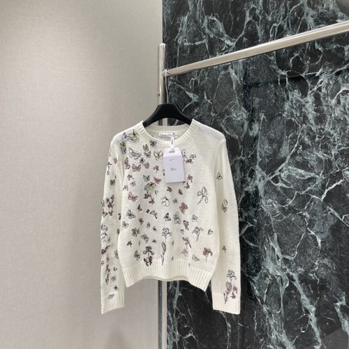 Dior Butterfly Embroidery Round Neck Sweater, Comfortable and Distinctive for Maturity