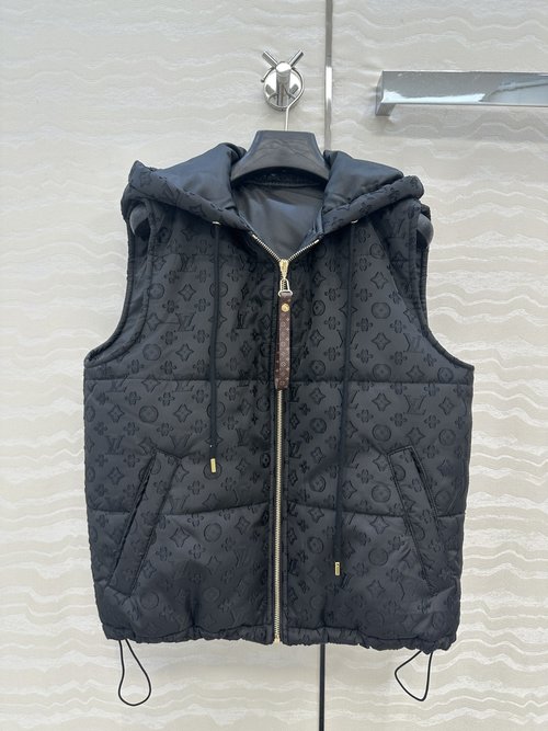 Louis Vuitton MONOGRAM Jacquard Hooded Vest, Custom Fabric, Warm and Stylish