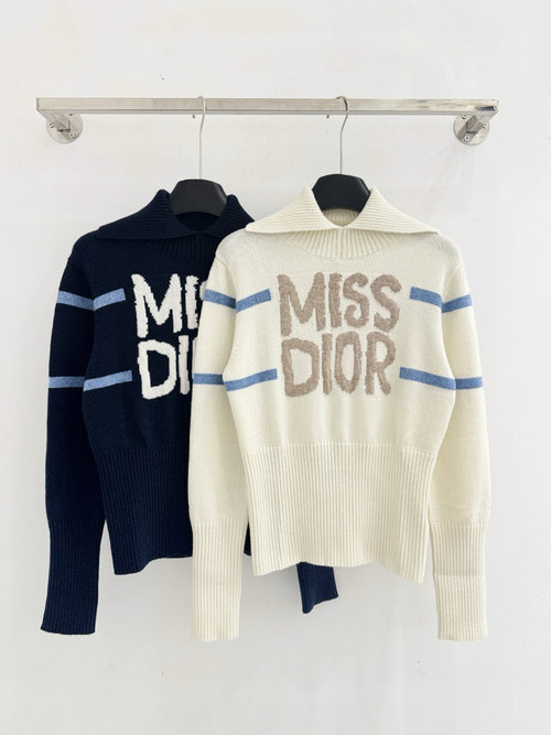 Dior High Collar Knitted Top with Threaded Texture