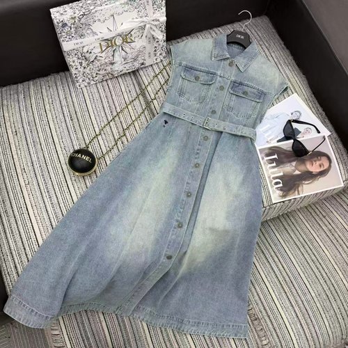 Dior Recommended New Denim Dress with Ruffled Collar and Embroidery