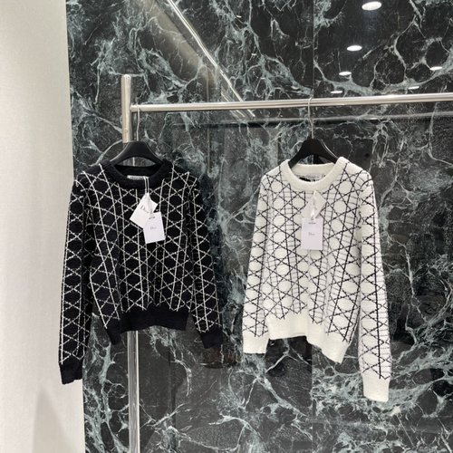 Dior Classic Diamond Pattern Knit Pullover, Elegant and Wearable Option