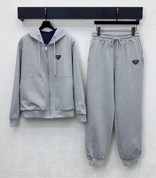 Prada Two-Way Wearable Hooded Jacket and Jogger Set, Fashionable and Versatile