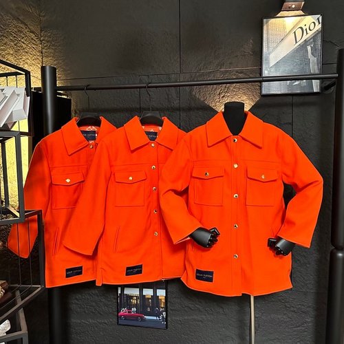 Louis Vuitton Long Cashmere Coat with Orange Logo, Loose and Elegant