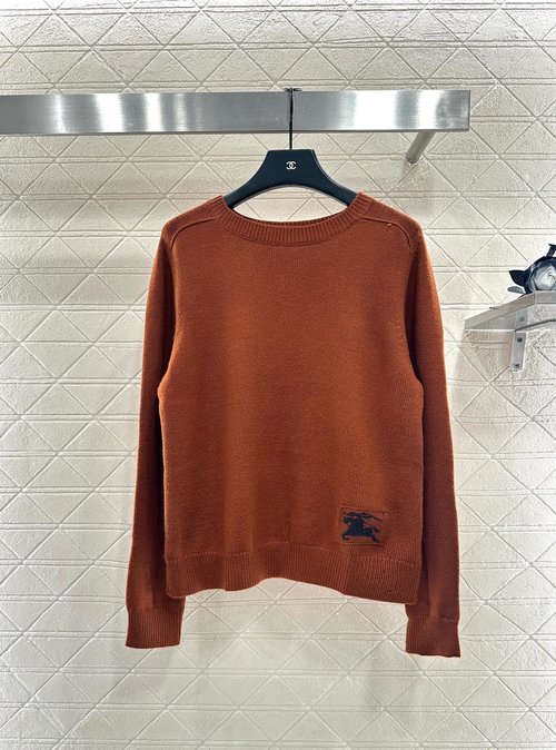 Burberry Customized Woolen Pullover with Warhorse Logo, Multiple Color Options