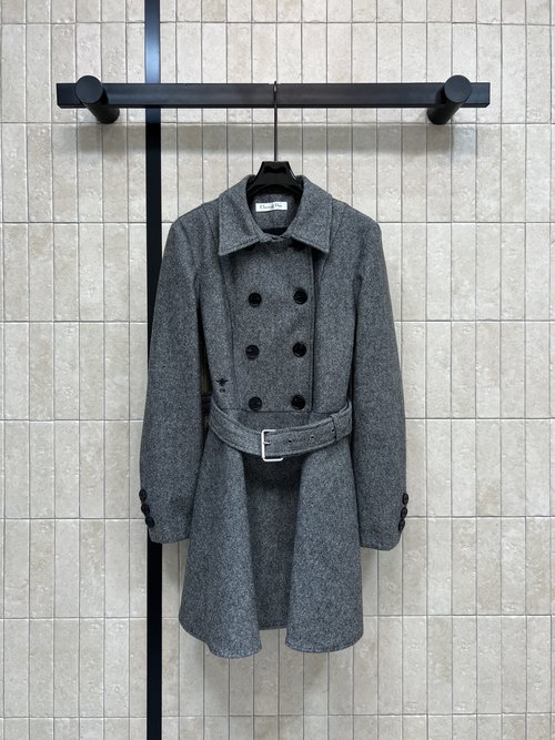 Dior Grey Double-Breasted Mid-Length Coat, Slimming and Elegant