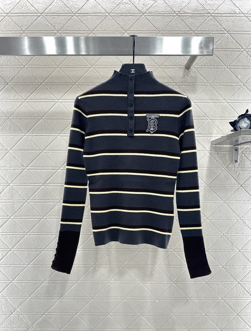 Burberry Stripe Knit Pullover Sweater with Logo and Buttoned Cuffs in Vintage Style