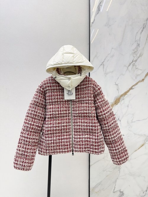 Moncler Customized Wool Blend Down Jacket, Rich in Colors and Warm