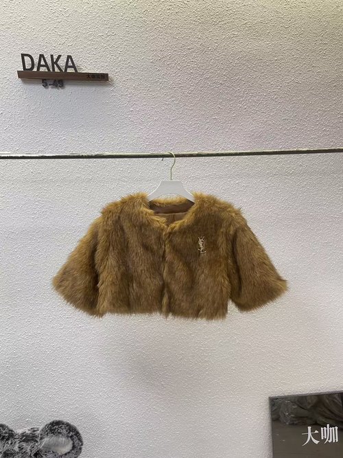 Yves Saint Laurent Fashionable Cloak Shawl Short Fur Coat
