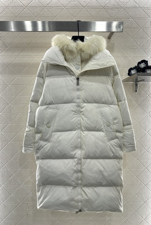 Moncler Detachable Fur Collar Long Down Jacket with Badge and Pattern