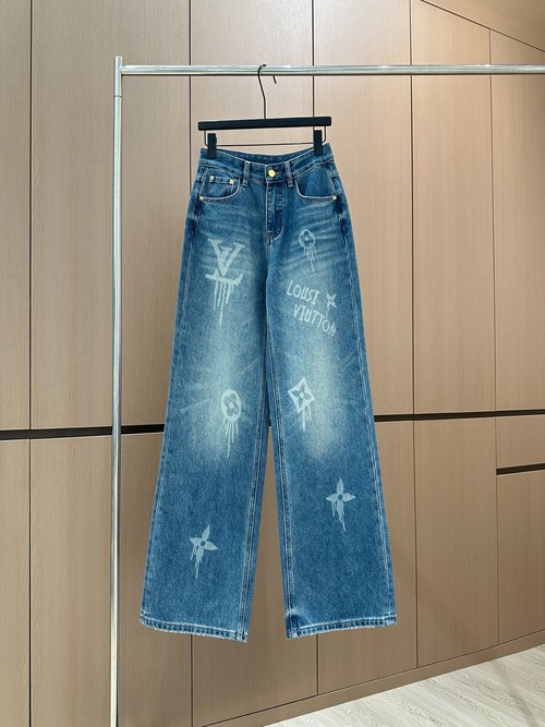 Louis Vuitton Designer s Original Letter Print Jeans for Distinctive Style