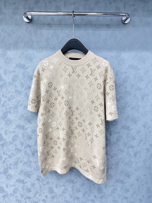 Louis Vuitton Custom Knit Short-Sleeve with Vintage Pattern, Comfortable Fit