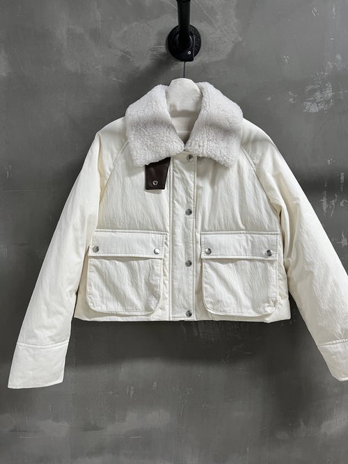 Loewe High - Quality Two - Piece Down Garment with Versatile Wool Fur - in - One Fabric