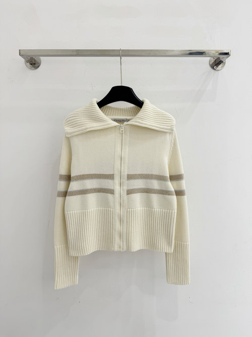 Dior Autumn Wear with High Collar & Star Stripes, Visually Rich