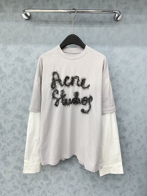 Dior Two-Tone Long-Sleeved T-Shirt with Letter Print