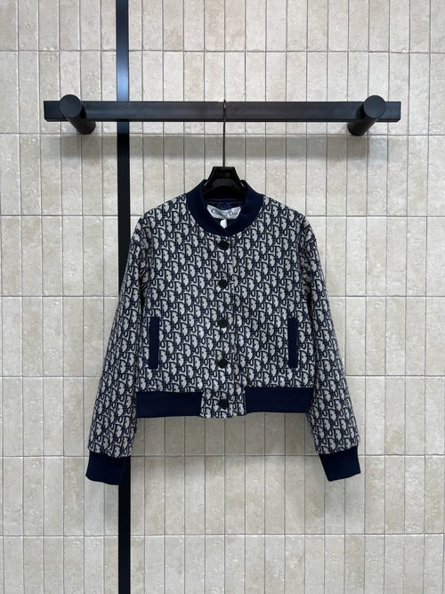 Dior Classic Letter Jacquard Baseball Jacket, Combining Fashion and Relaxation