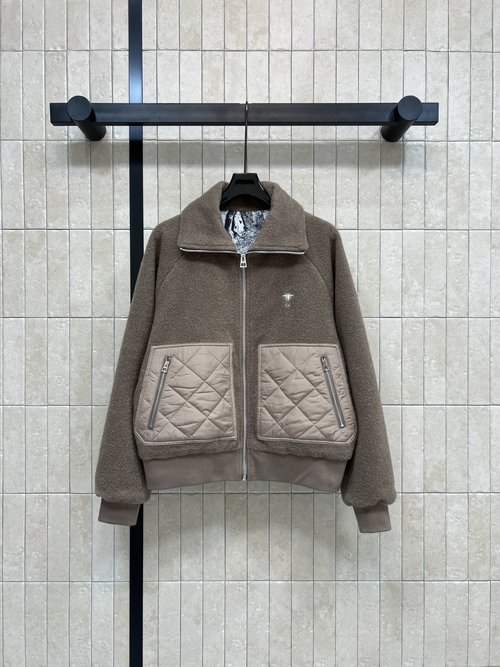 Dior Lamb Wool Spliced Jacket, Warm and Fashion-Forward