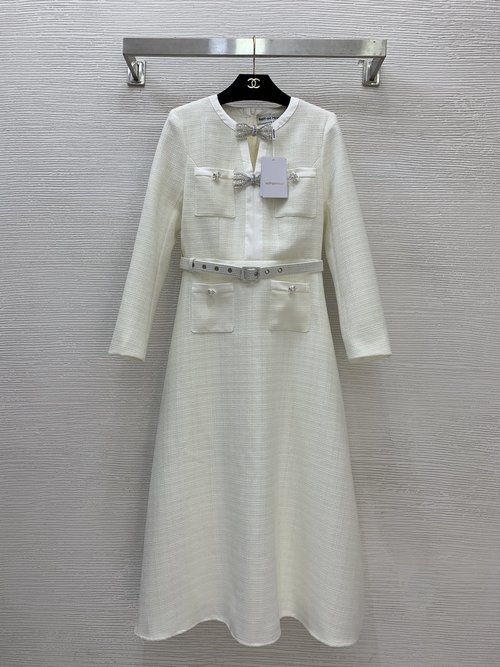 Prada High-End Customized Dress with Satin Trim and Diamond-Studded Bow, Waist-Slimming Style