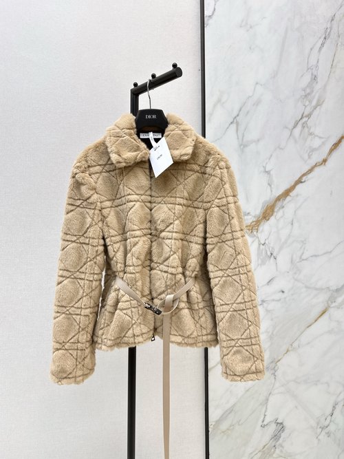 Dior Environment-friendly Mink Coat with Diamond Pattern, Elegant and Noble