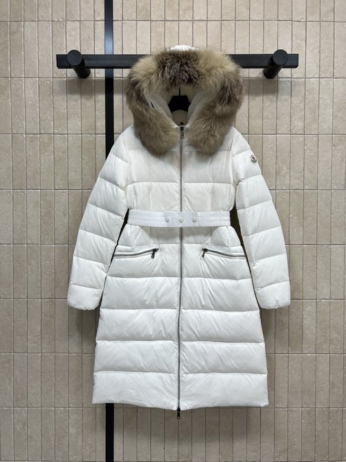 Moncler Fur-collared Waist-gathered Long Down Jacket, Fashionable and Comfortable