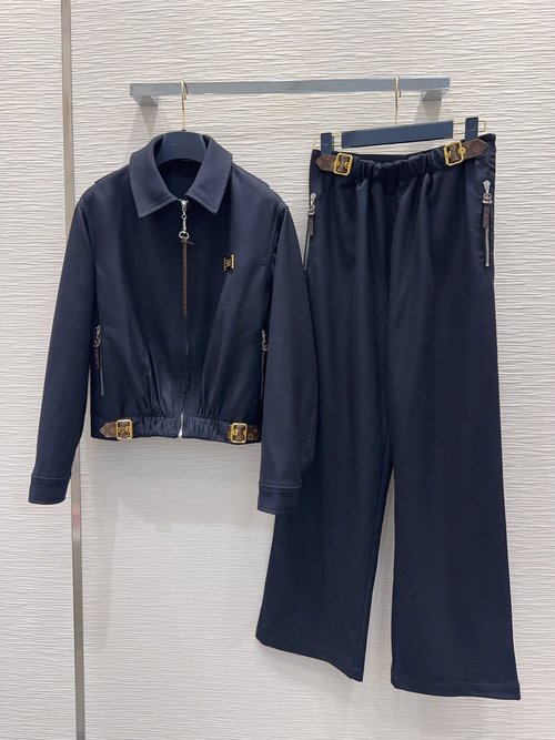 Louis Vuitton Premium Imported Suit with Meticulous Details