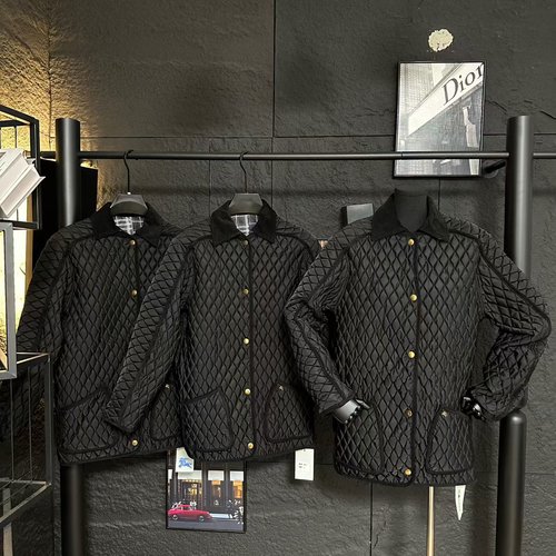 Burberry Corduroy Collar Mid-Length Classic Quilted Jacket