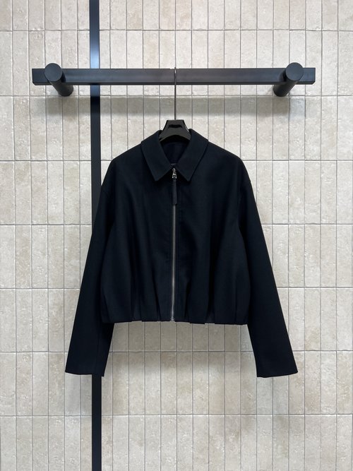 Loewe Ruffled Logo Leather Decoration Jacket for Daily Wear