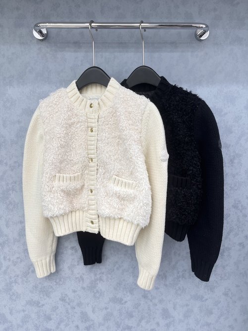 Moncler Customized Knit Spliced Down Jacket with Double Zippers and Exclusive Logo